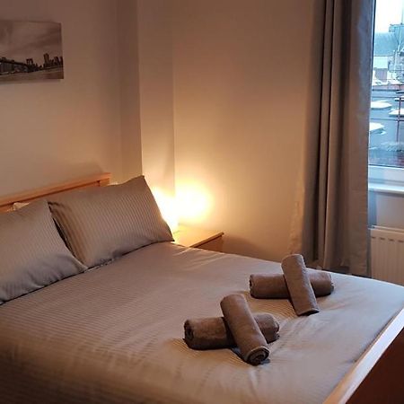 Library Square Penthouse Apartment Белфаст Екстериор снимка