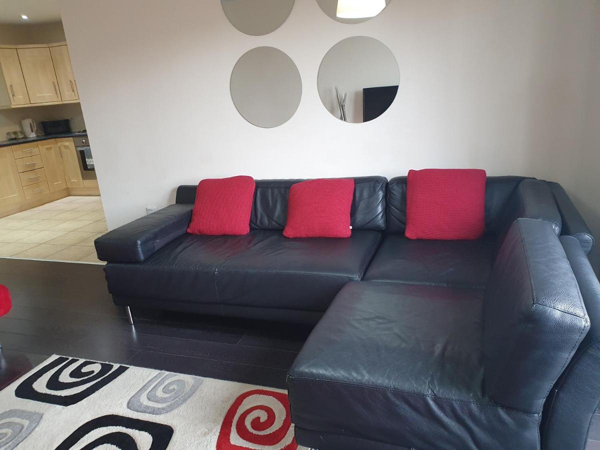 Library Square Penthouse Apartment Белфаст Екстериор снимка