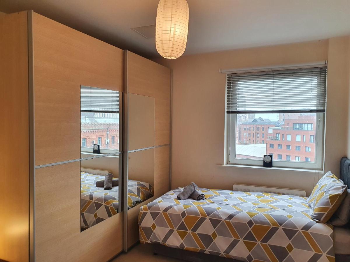 Library Square Penthouse Apartment Белфаст Екстериор снимка