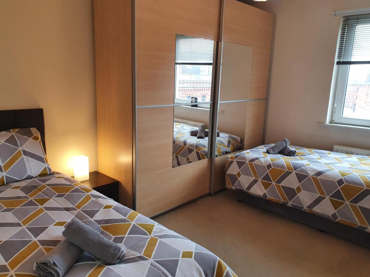 Library Square Penthouse Apartment Белфаст Екстериор снимка