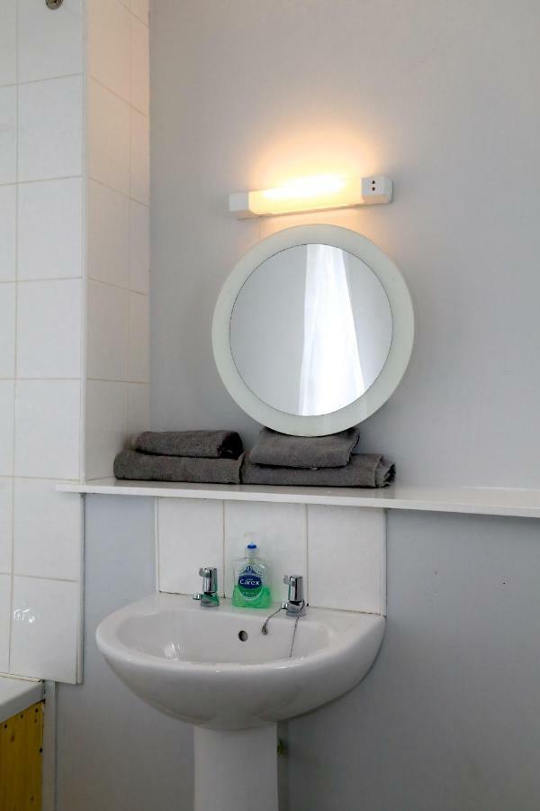 Library Square Penthouse Apartment Белфаст Екстериор снимка