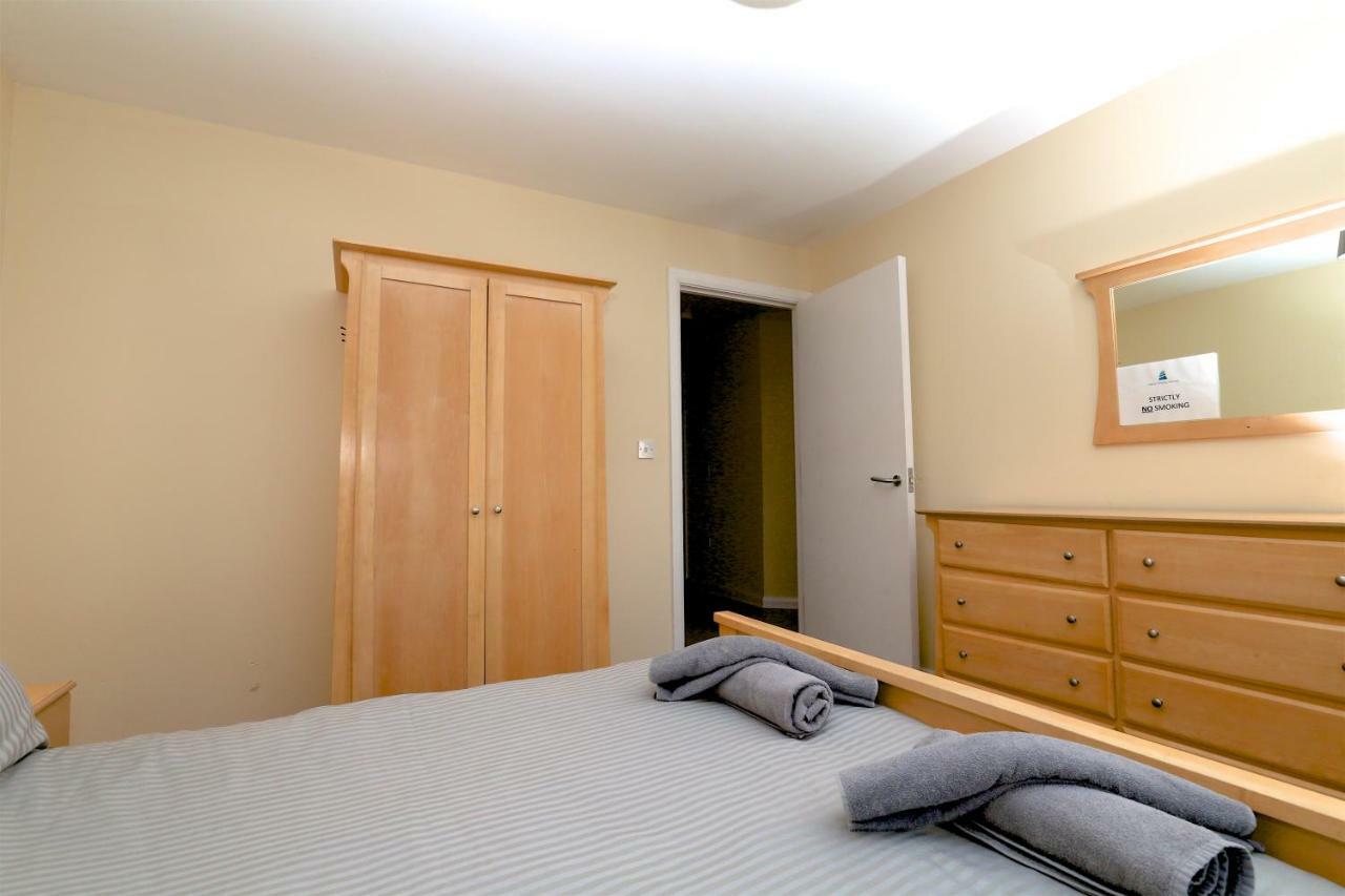 Library Square Penthouse Apartment Белфаст Екстериор снимка