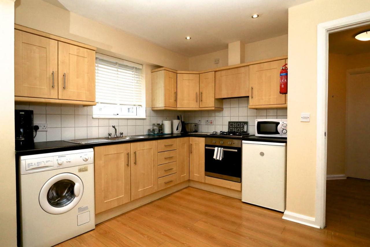 Library Square Penthouse Apartment Белфаст Екстериор снимка